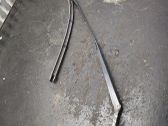 Front wiper blade arm