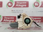 Motor del regulador de la ventanilla de la puerta delantera