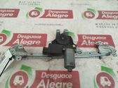 Regulador manual de la ventanilla trasera