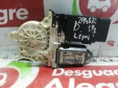 Motor del regulador de la ventanilla de la puerta delantera