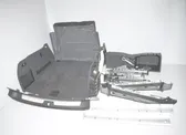 Otros elementos de revestimiento del maletero/compartimento de carga