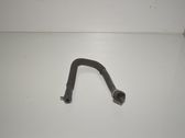 Tuyau de liquide de refroidissement moteur
