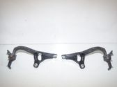 Tailgate/trunk/boot hinge
