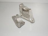 Engine mounting bracket