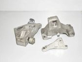 Engine mounting bracket