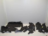 Engine bonnet/hood sound/heat insulation