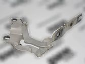 Engine bonnet/hood hinges