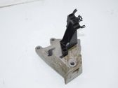 Engine mounting bracket