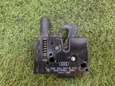 Engine bonnet/hood lock/catch