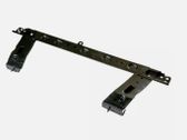 Traverse inférieur support de radiateur