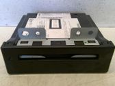 Radio/CD/DVD/GPS-pääyksikkö