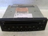 Radio/CD/DVD/GPS-pääyksikkö