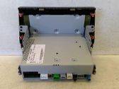 Radio / CD-Player / DVD-Player / Navigation