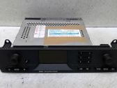 Radio / CD-Player / DVD-Player / Navigation