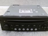 Radio / CD-Player / DVD-Player / Navigation