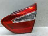 Tailgate rear/tail lights