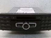 Radio / CD-Player / DVD-Player / Navigation