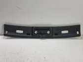 Rivestimento della console di illuminazione installata sul rivestimento del tetto