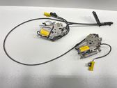 Engine bonnet/hood lock/catch