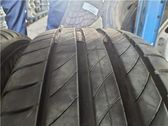 R15 summer tire