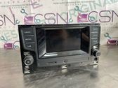 Radio / CD-Player / DVD-Player / Navigation