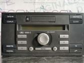 Radio/CD/DVD/GPS-pääyksikkö