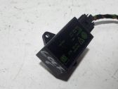 Seat heating relay
