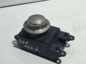 Head unit multimedia control