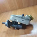 Master brake cylinder