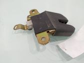 Cerradura del portón trasero
