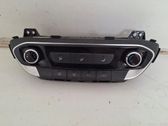 Console centrale, commande chauffage/clim