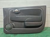 Revestimiento de puerta delantera