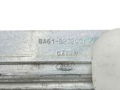 Regulador de puerta delantera con motor