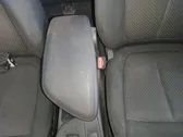 Apoyabrazos del asiento trasero