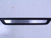 Side skirt front trim