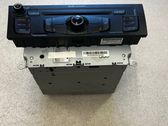 Radio / CD-Player / DVD-Player / Navigation