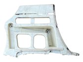 Bumper support mounting bracket corner