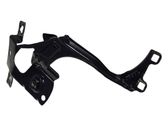Fender mounting bracket