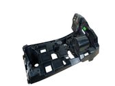 Rear bumper mounting bracket