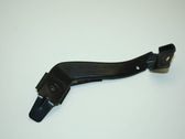 Fender mounting bracket