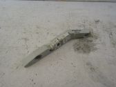 Front bumper mounting bracket