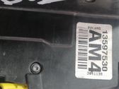Cerradura de puerta delantera