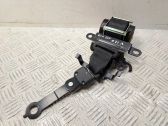 Middle seatbelt (rear)