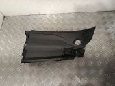 Windshield trim