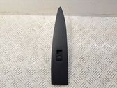 Включатель электрических окон