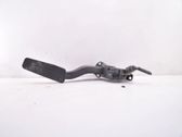 Accelerator throttle pedal