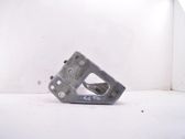 Fender mounting bracket