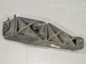 Rear bumper mounting bracket