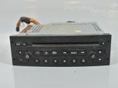 Radio / CD-Player / DVD-Player / Navigation