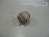 Engine mounting bracket